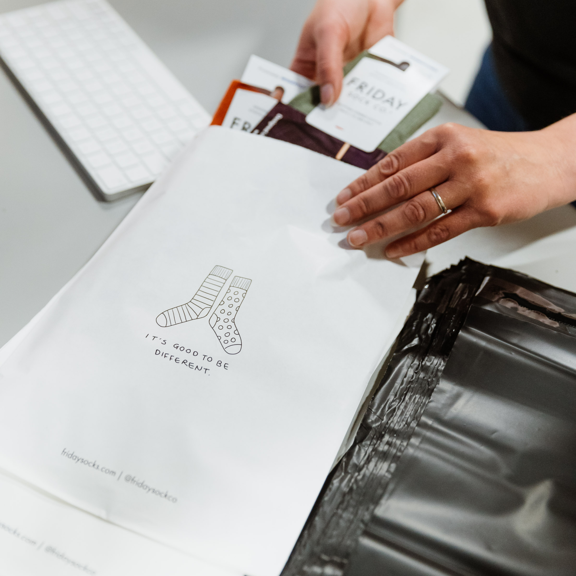 Friday Sock Co. - Chaussettes en laine mérinos pour hommes avec motif de cerf